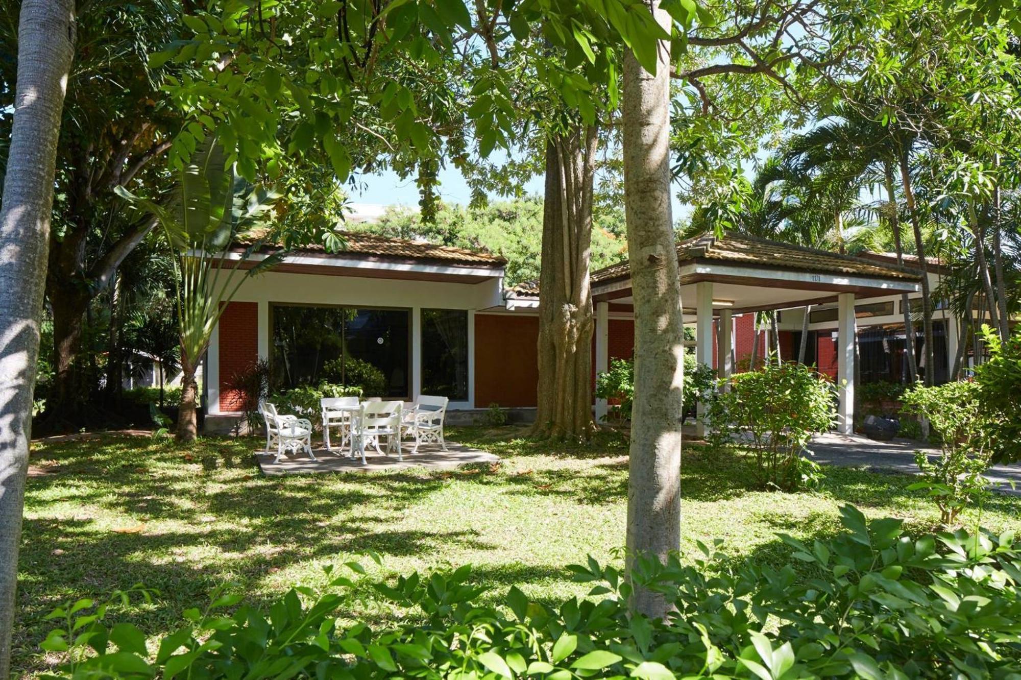 Villa Navin Jomtien Exterior foto