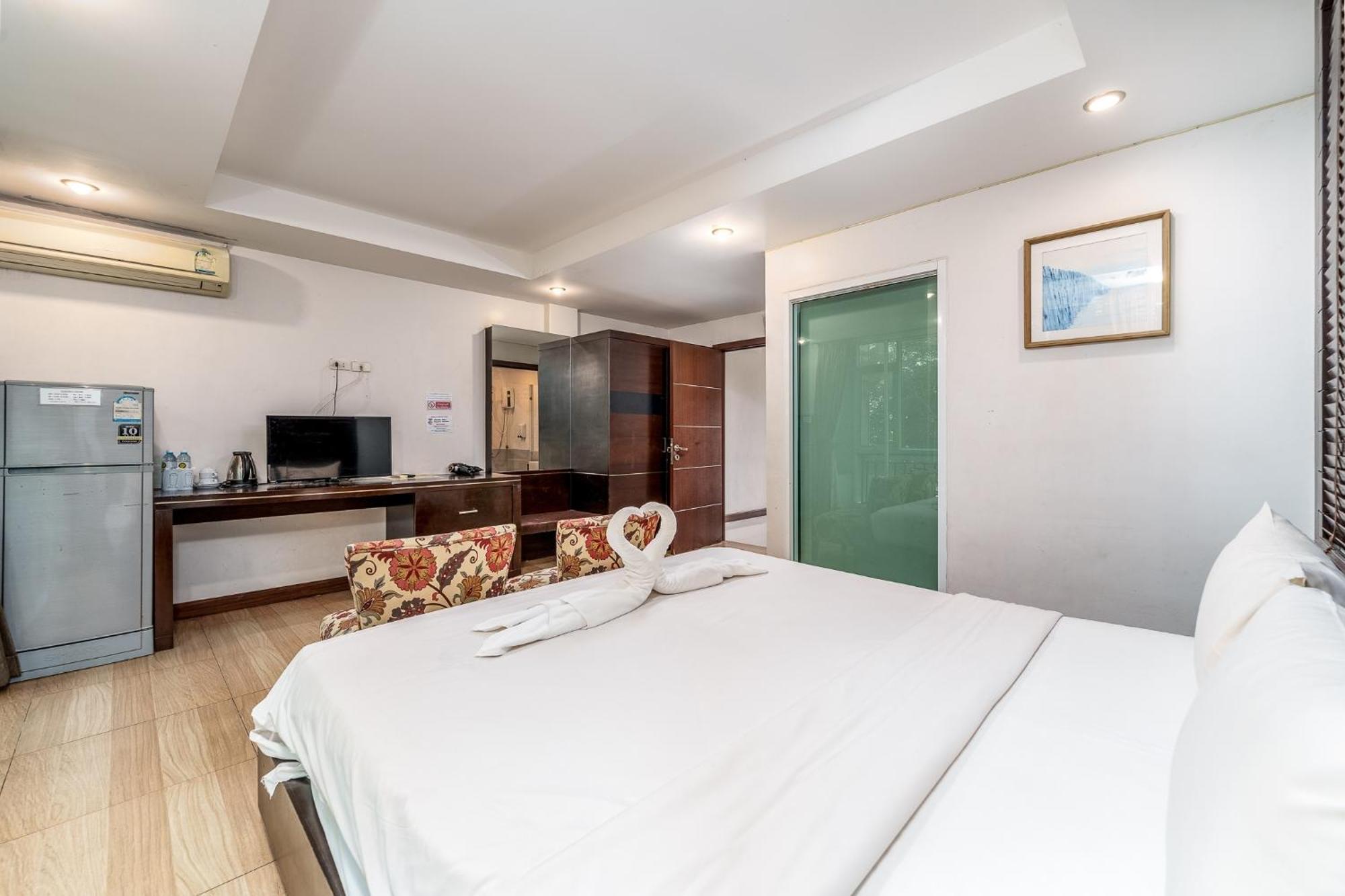 Villa Navin Jomtien Exterior foto